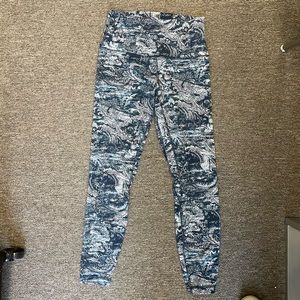 Lulu Align Pants Size 6